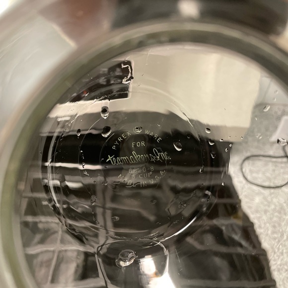 Vintage 1950s Pyrex glass coffee pot. EUC! - Picture 2 of 2